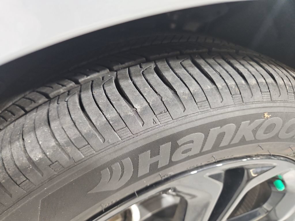 Used 2025 Honda Accord SE image 27