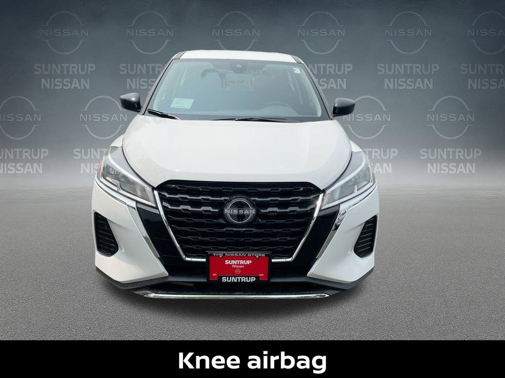 Certified 2025 Nissan Kicks Play S FWD image 20