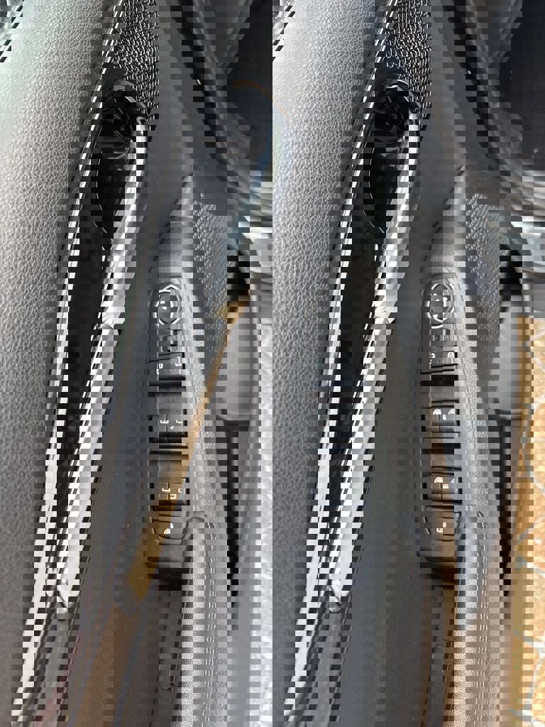 Used 2023 Kia Seltos Nightfall Edition image 13