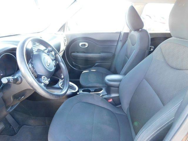 Used 2014 Kia Soul image 11