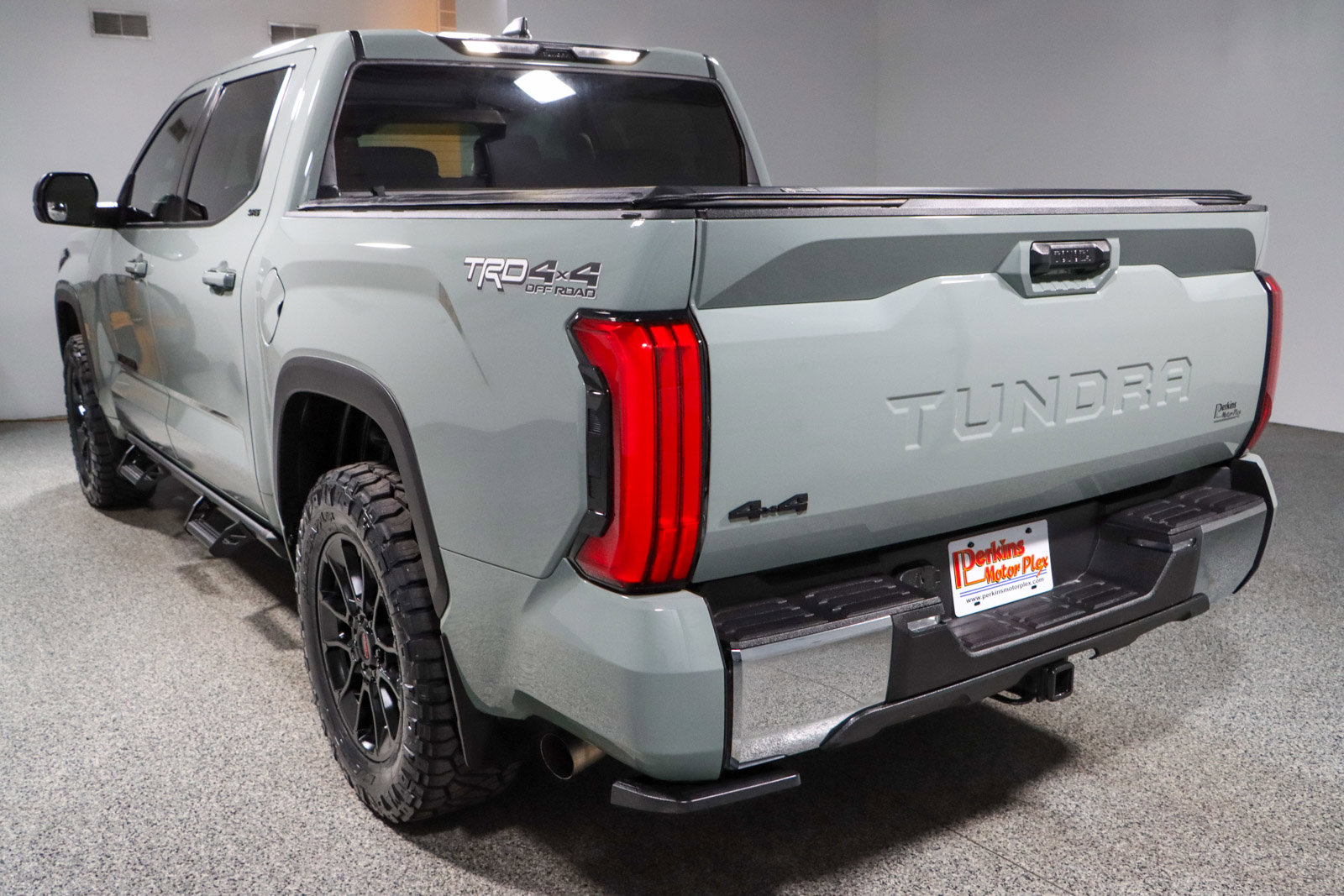 Used 2024 Toyota Tundra SR5 w/ TRD Off-Road Package image 10