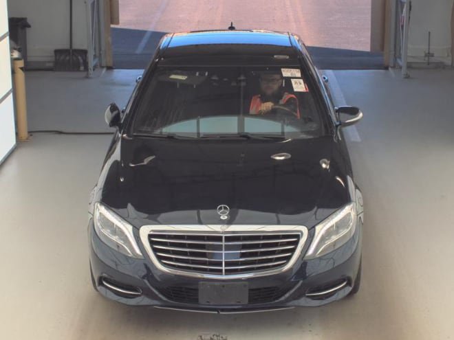Used 2014 Mercedes-Benz S 550 Sedan w/ Premium 1 Package image 2