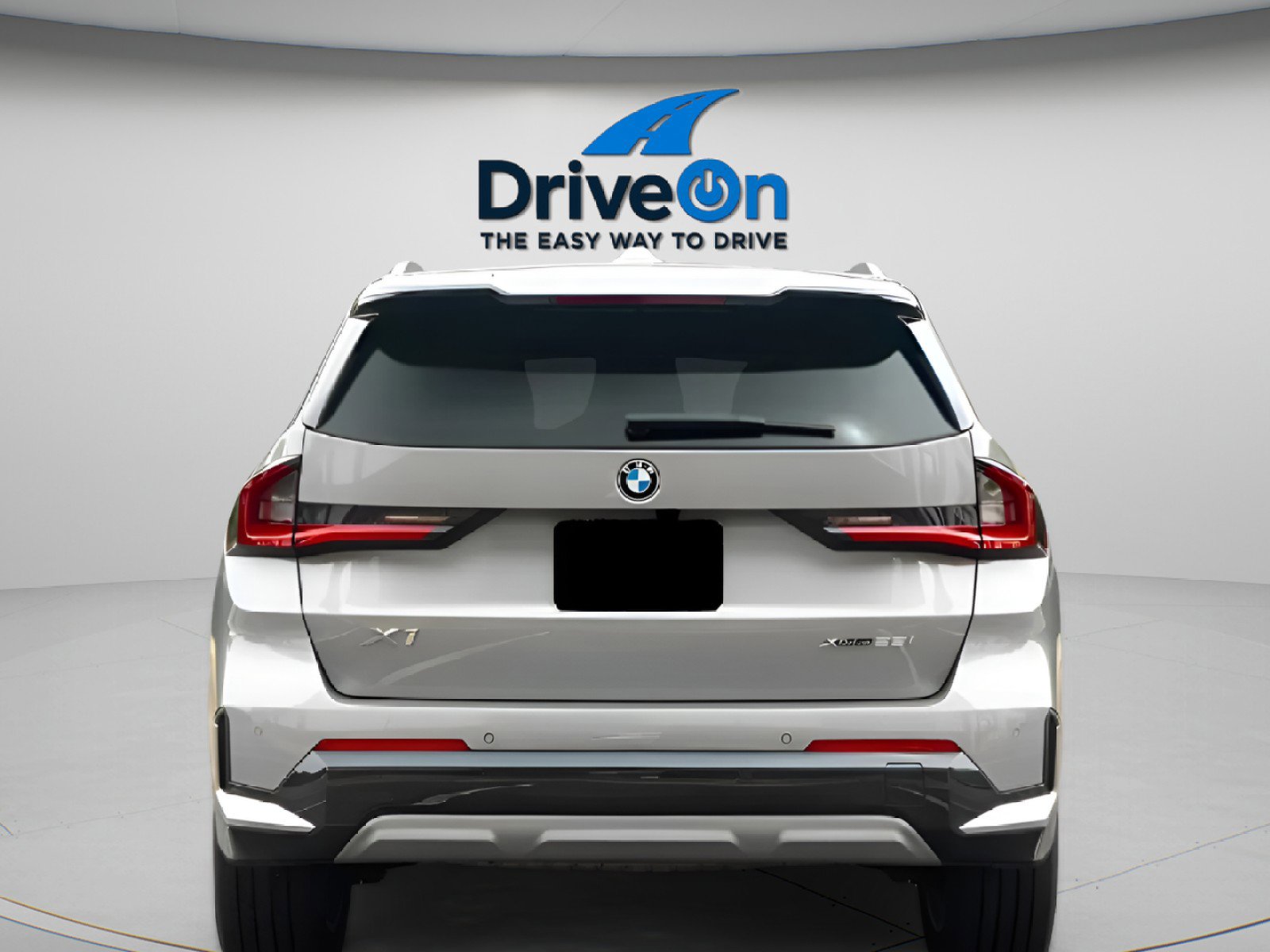 Used 2025 BMW X1 xDrive28i image 9