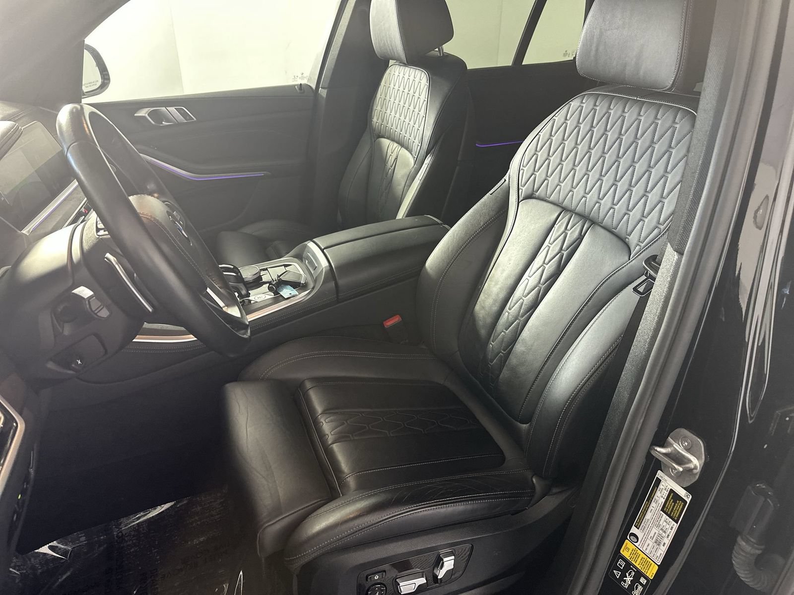 Used 2022 BMW X5 xDrive40i w/ Premium Package AWD/4WD image 11