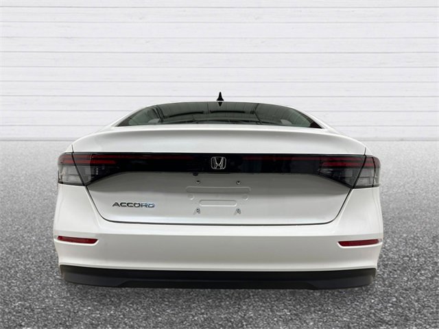 New 2025 Honda Accord SE image 4