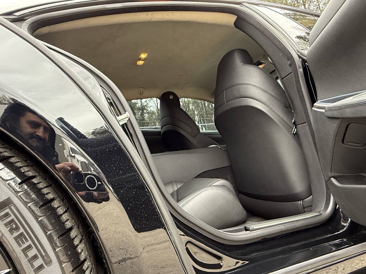 Used 2012 Fisker Karma EcoStandard RWD image 24