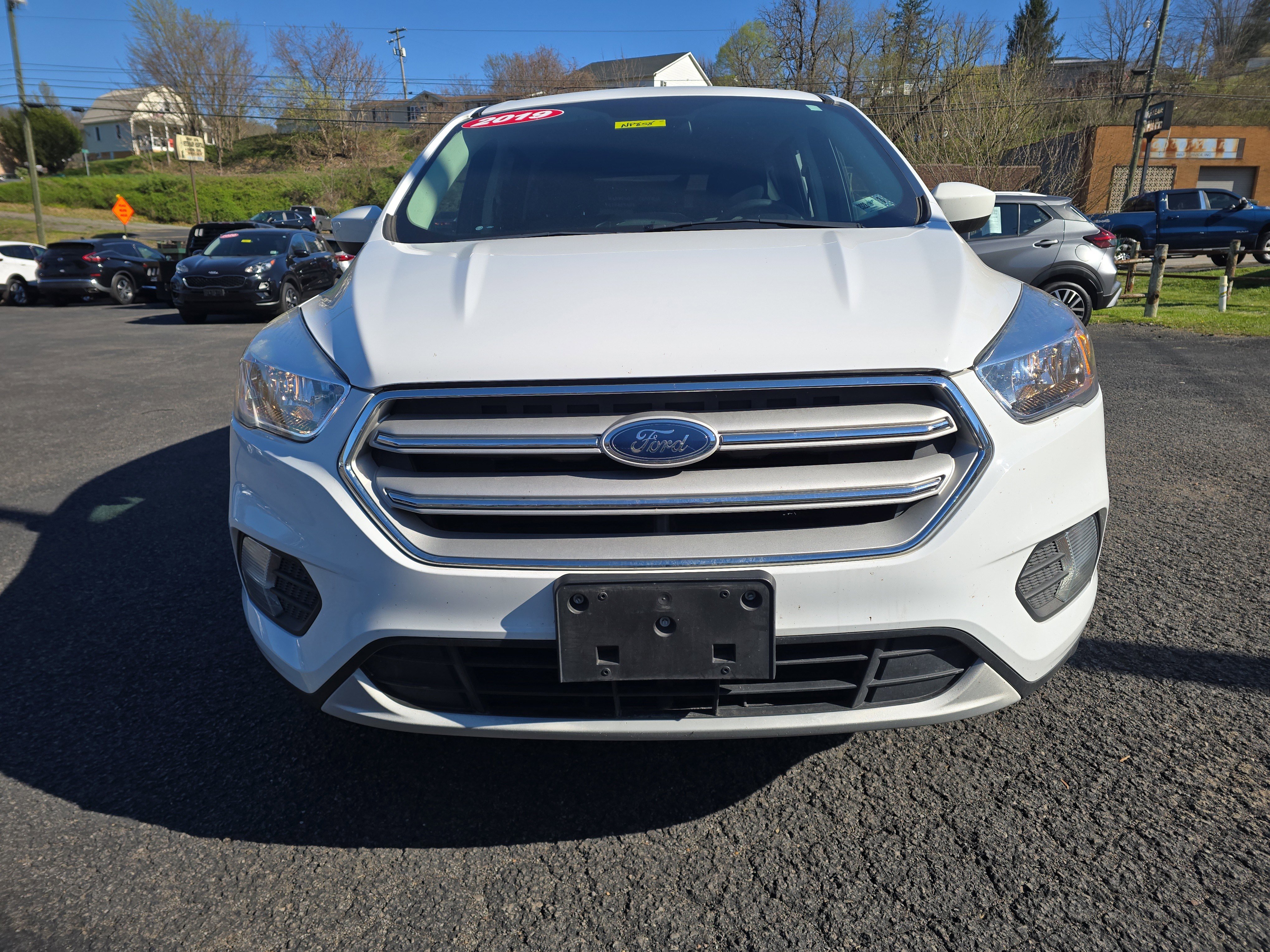 Used 2019 Ford Escape SE image 10