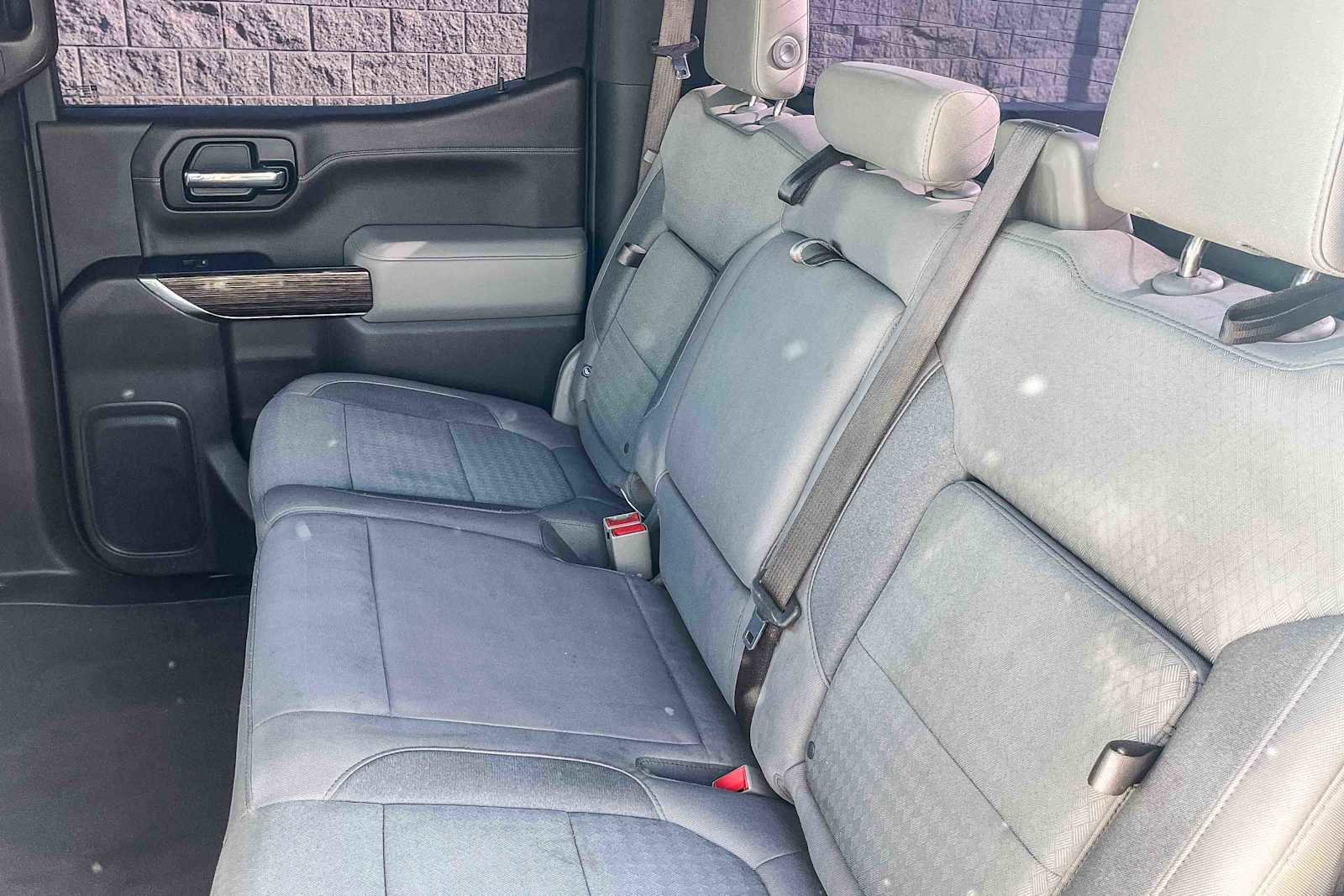 Used 2020 GMC Sierra 1500 Elevation w/ Elevation Value Package image 17