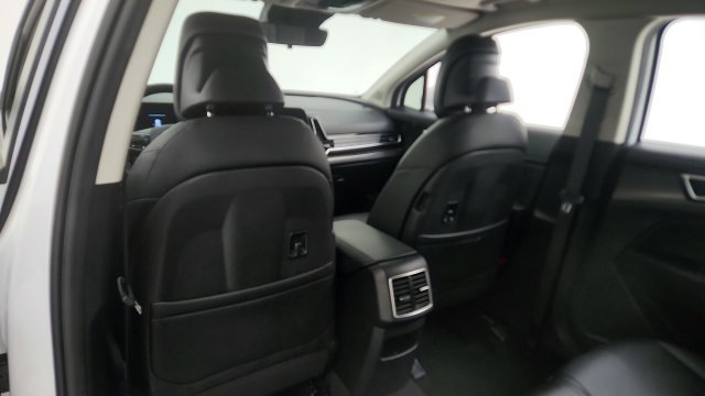 Used 2025 Kia Sportage EX FWD image 46