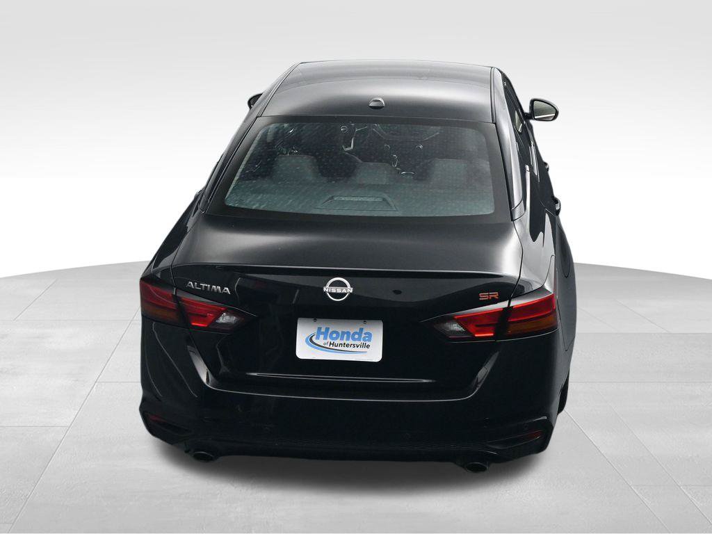 Used 2025 Nissan Altima 2.5 SR FWD image 31