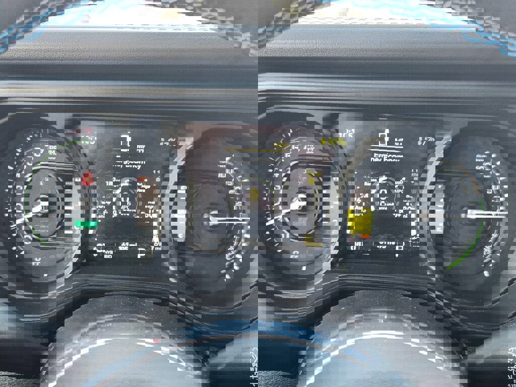 Used 2024 Jeep Wrangler High Altitude image 15