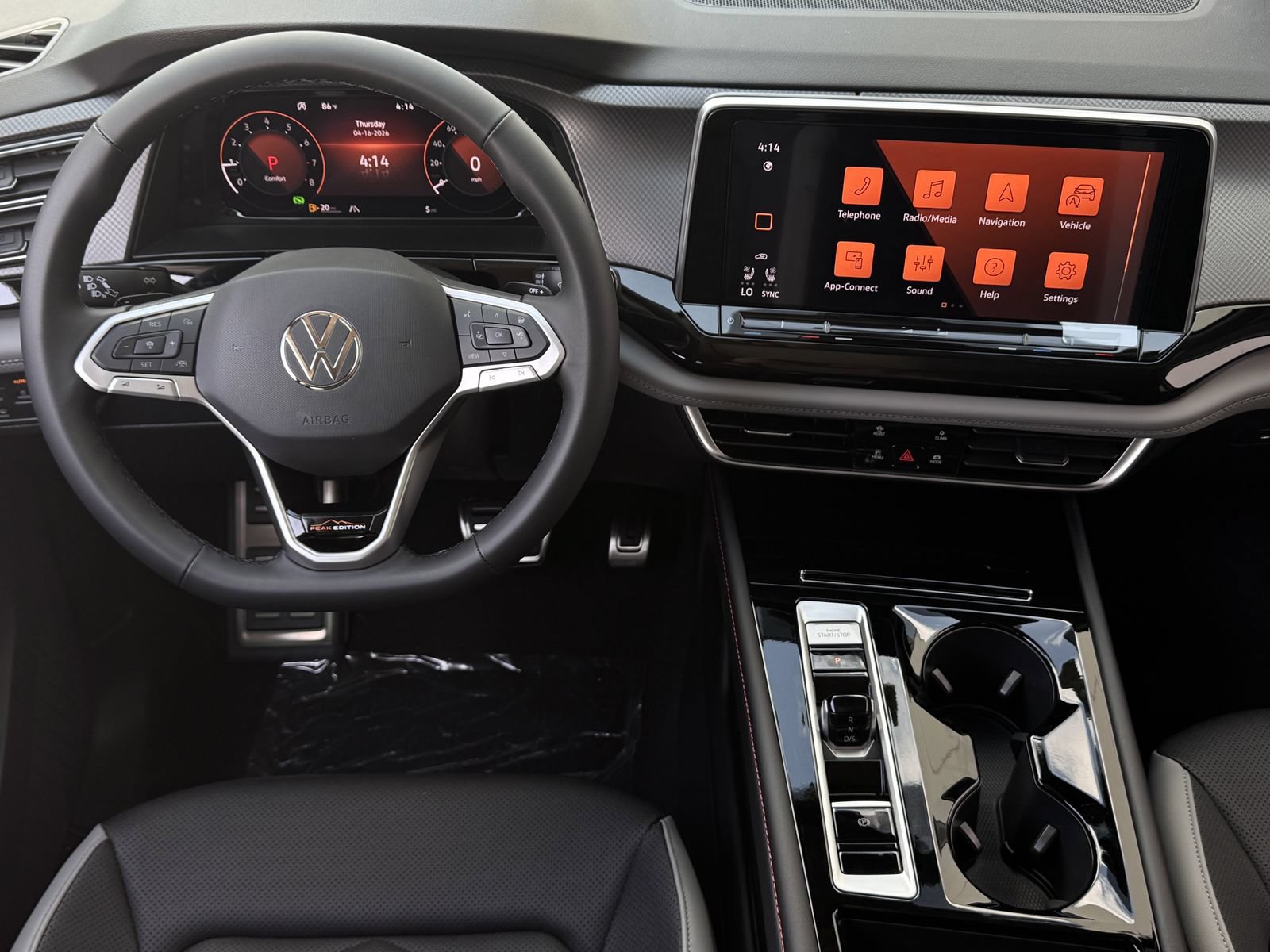 New 2026 Volkswagen Atlas Peak Edition AWD/4WD image 16