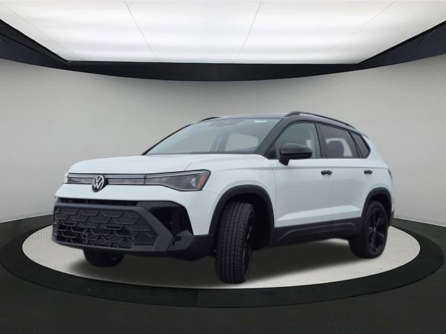New 2025 Volkswagen Taos SE image 3