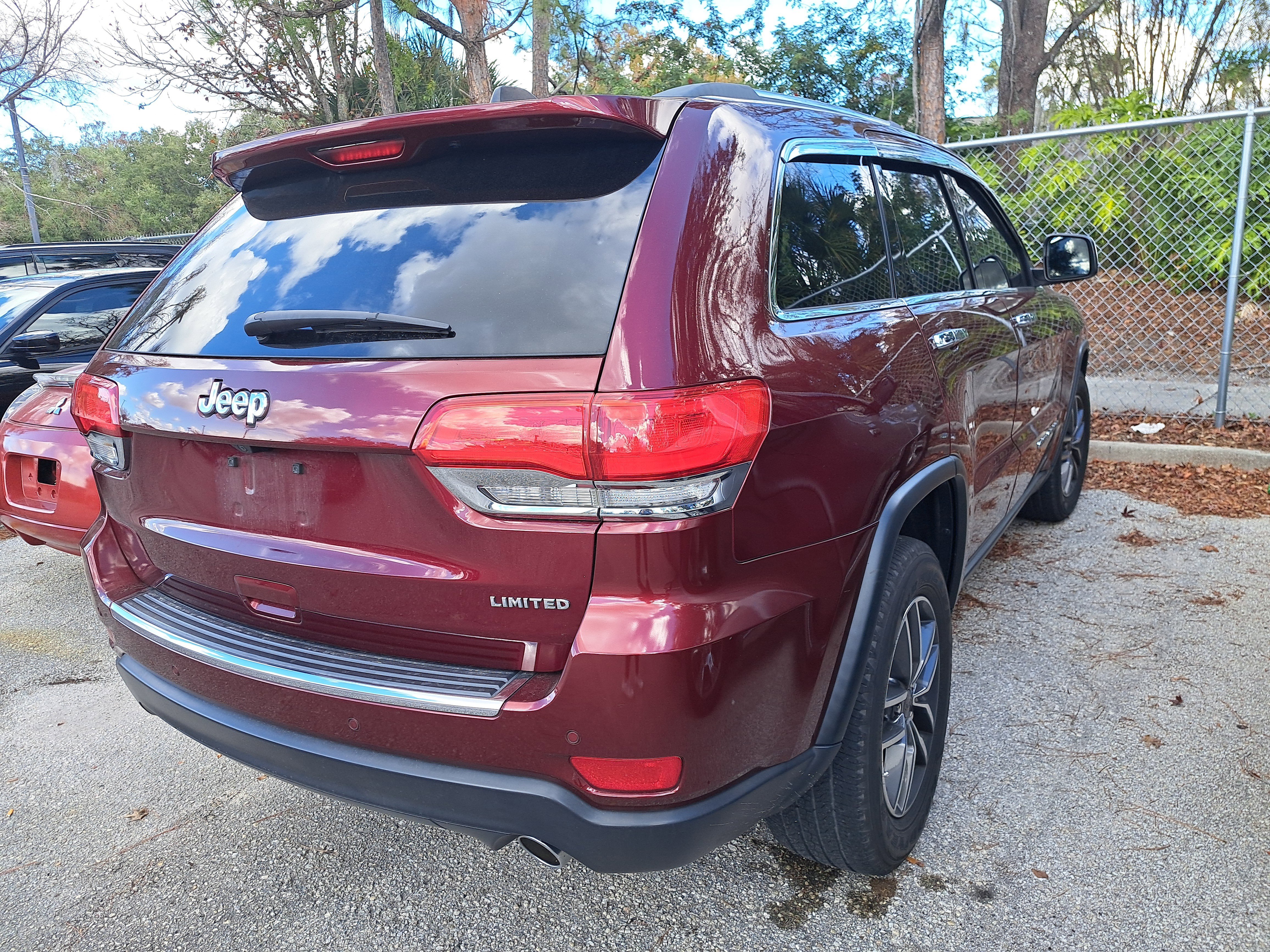 Used 2019 Jeep Grand Cherokee Limited image 8
