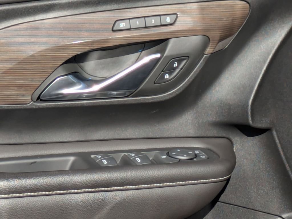 Used 2022 GMC Terrain Denali image 10