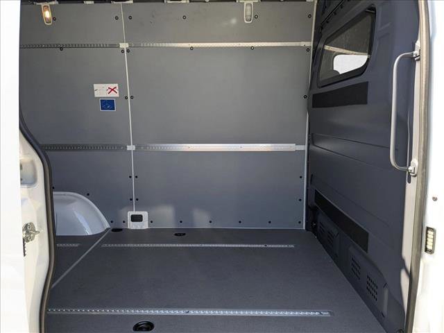New 2025 Mercedes-Benz Sprinter 2500 image 13