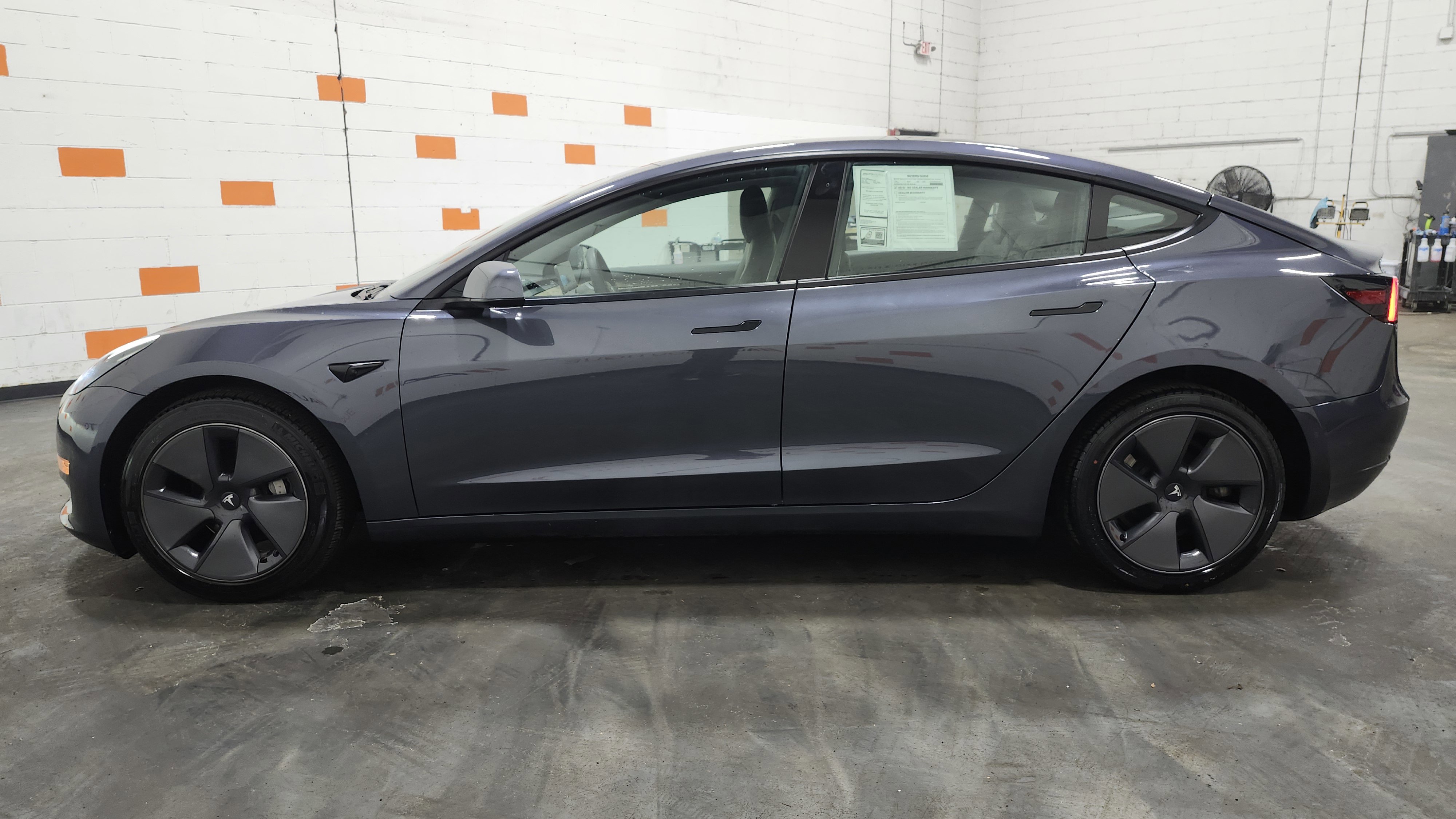 Used 2021 Tesla Model 3 Long Range image 13