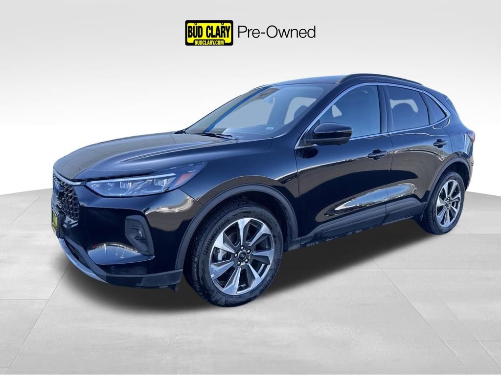 Used 2024 Ford Escape Platinum image 1