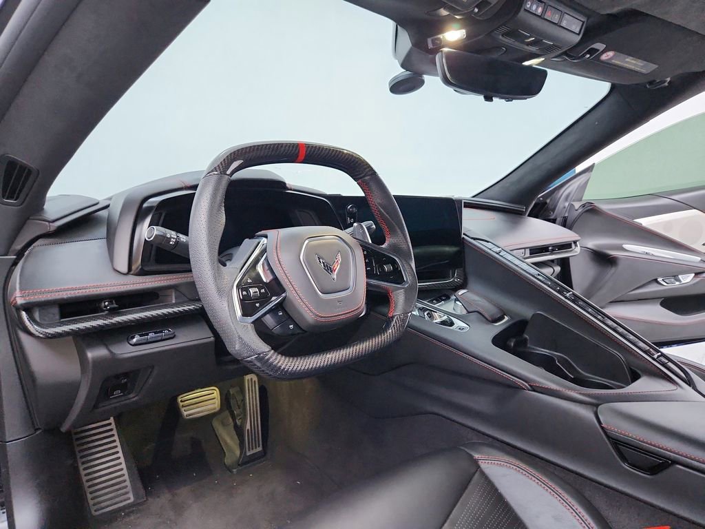 Used 2022 Chevrolet Corvette Stingray Premium Conv w/ Z51 Performance Package image 19