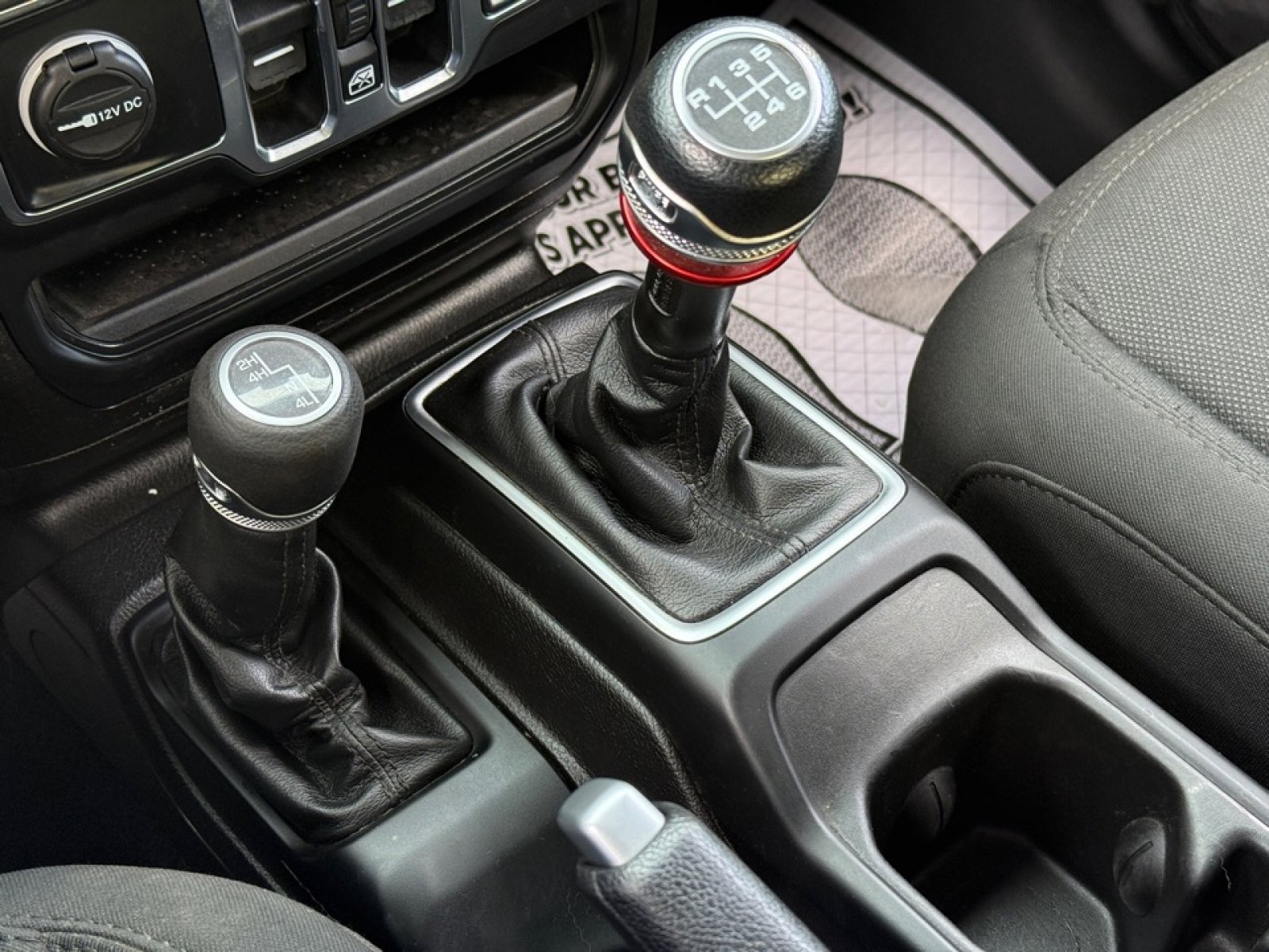 Used 2019 Jeep Wrangler Unlimited Sport w/ Cold Weather Group image 26