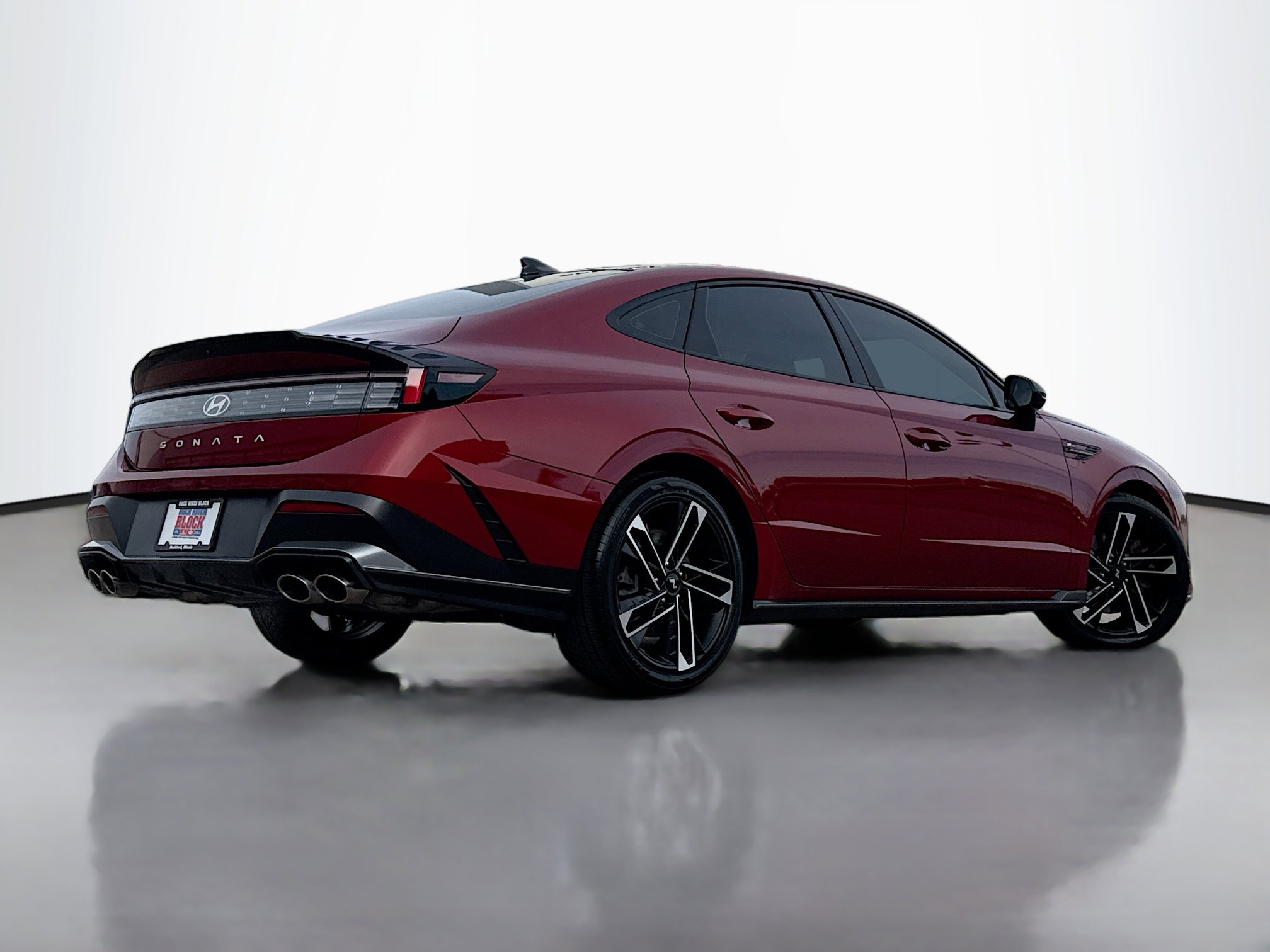 Used 2024 Hyundai Sonata N Line image 2