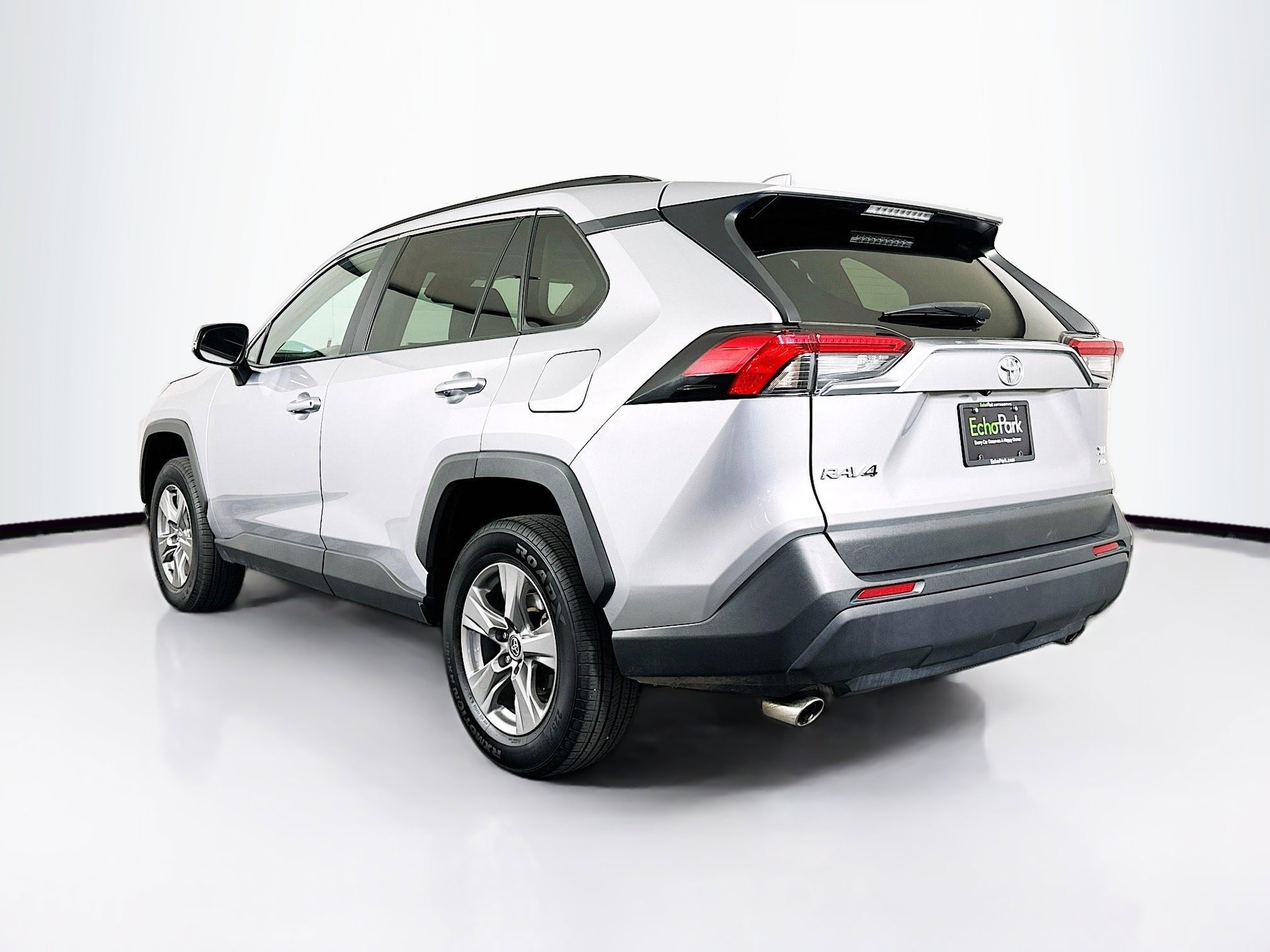 Used 2024 Toyota RAV4 XLE image 5