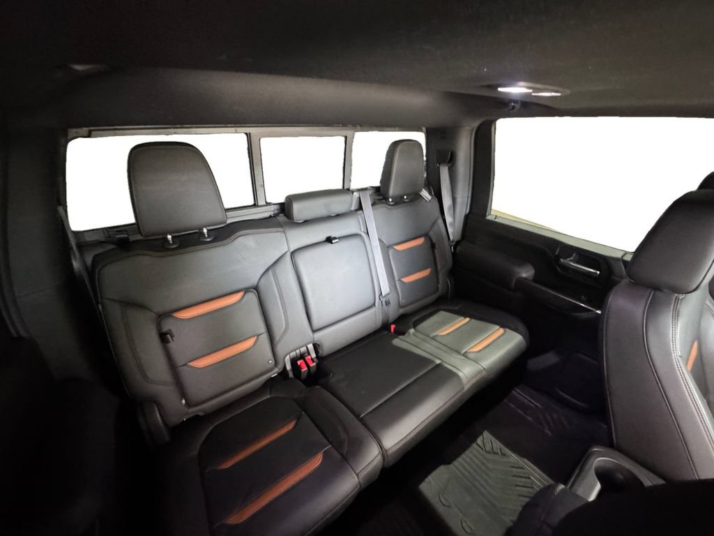 Used 2020 GMC Sierra 2500 AT4 w/ AT4 Premium Package AWD/4WD image 17