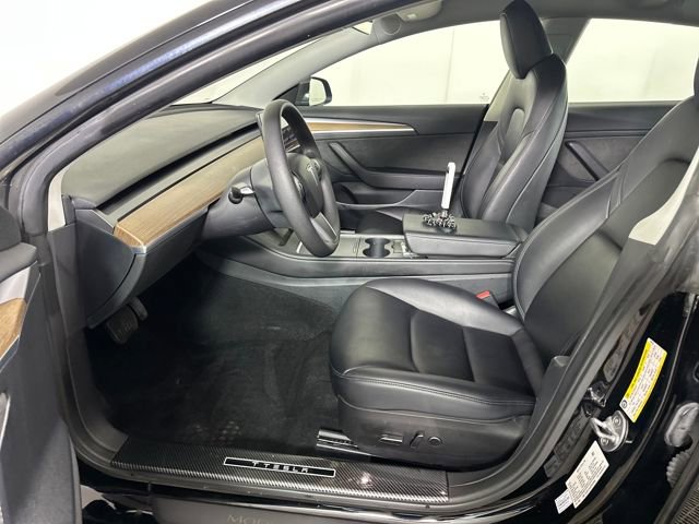 Used 2023 Tesla Model 3 Standard Range image 11