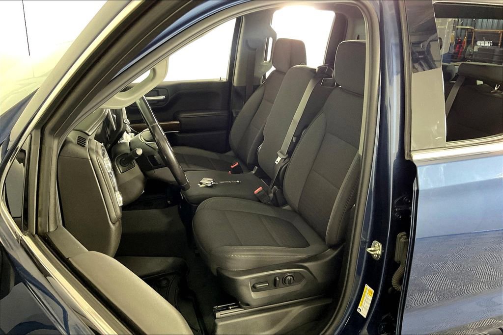 Used 2022 GMC Sierra 1500 SLE image 34