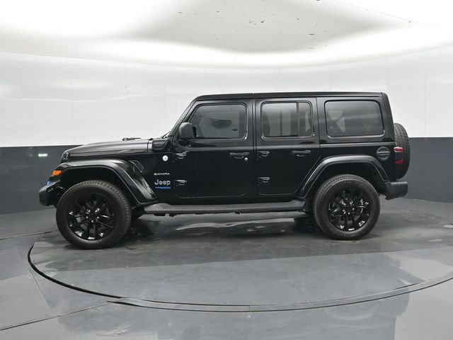 Used 2022 Jeep Wrangler Unlimited Sahara w/ Cold Weather Group image 7