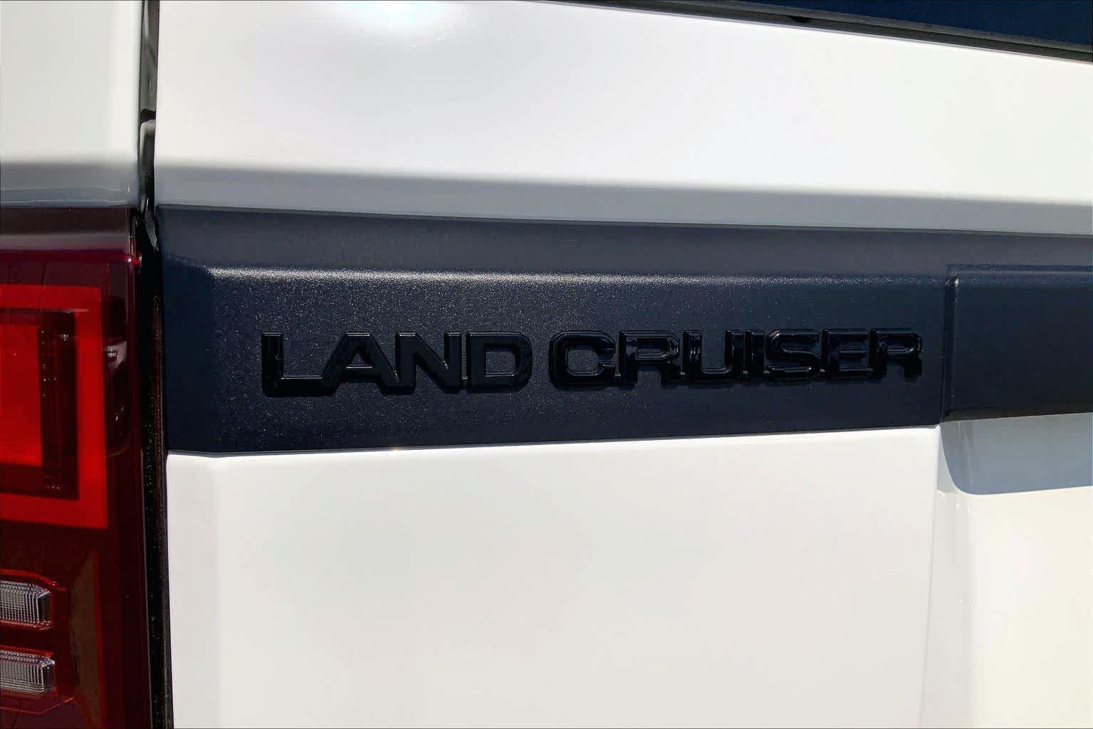 Used 2025 Toyota Land Cruiser 1958 AWD/4WD image 33