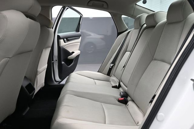 Used 2018 Honda Accord LX image 16