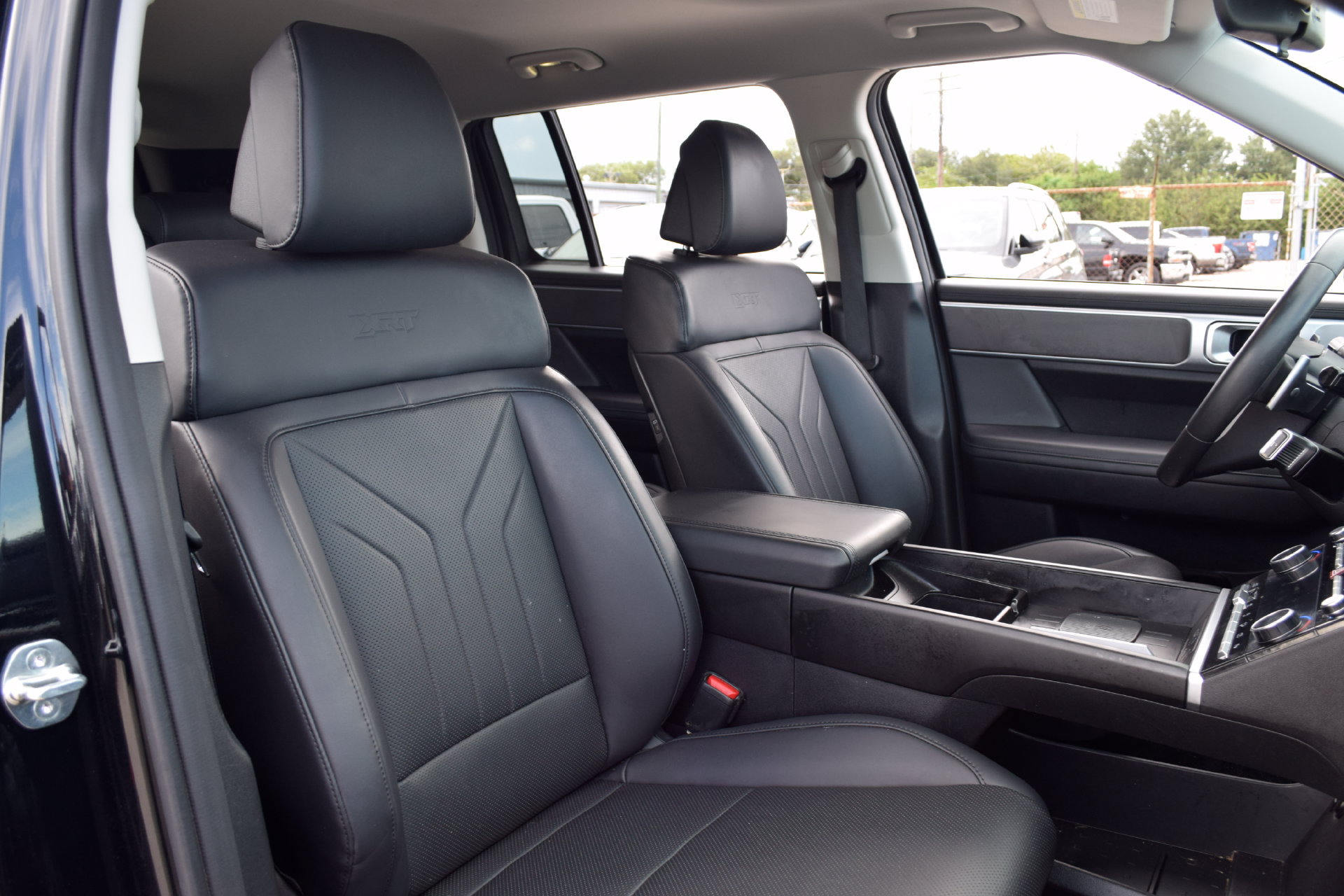 Used 2024 Hyundai Santa Fe XRT AWD/4WD image 23