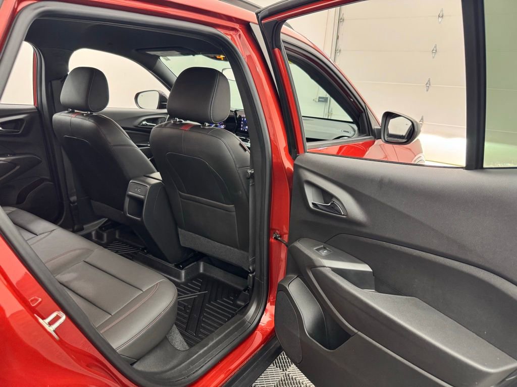 Used 2024 Chevrolet Trax RS w/ Driver Confidence Package image 34