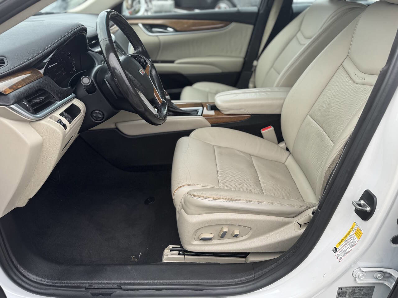 Used 2018 Cadillac XTS Luxury FWD image 9