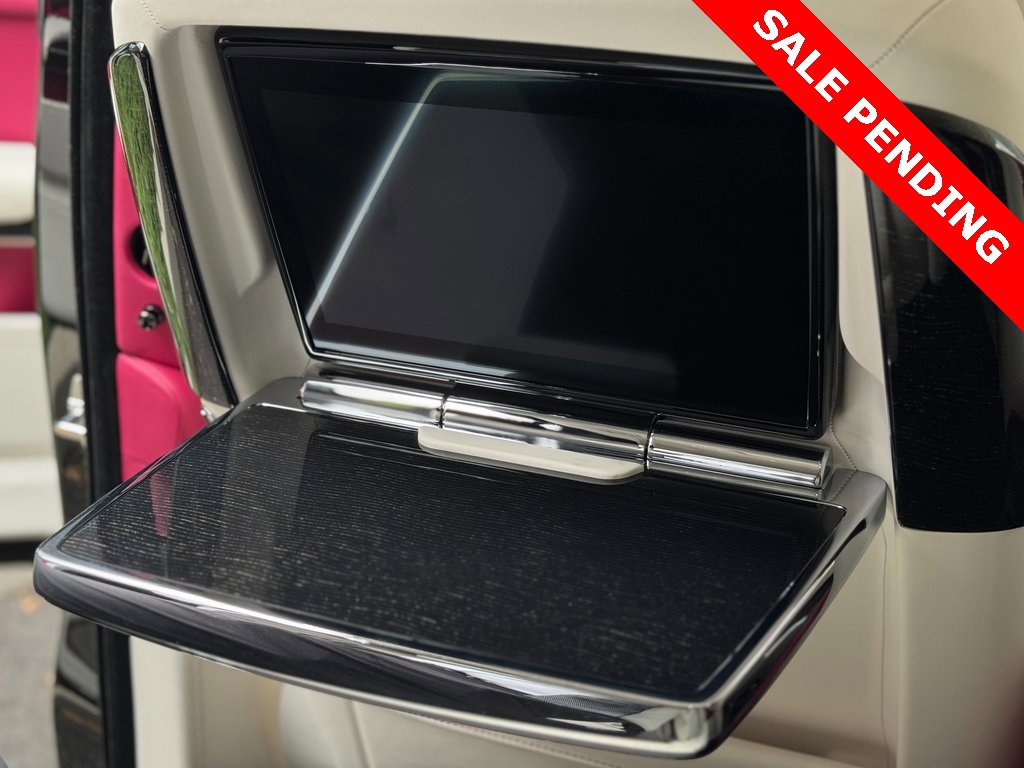 Used 2023 Rolls-Royce Phantom Sedan image 28