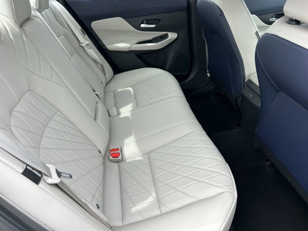 New 2026 Nissan Sentra SL w/ Floor Mat Package image 11