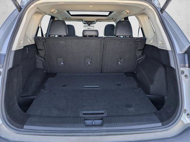 Used 2023 Nissan Rogue SL w/ SL Premium Package image 20