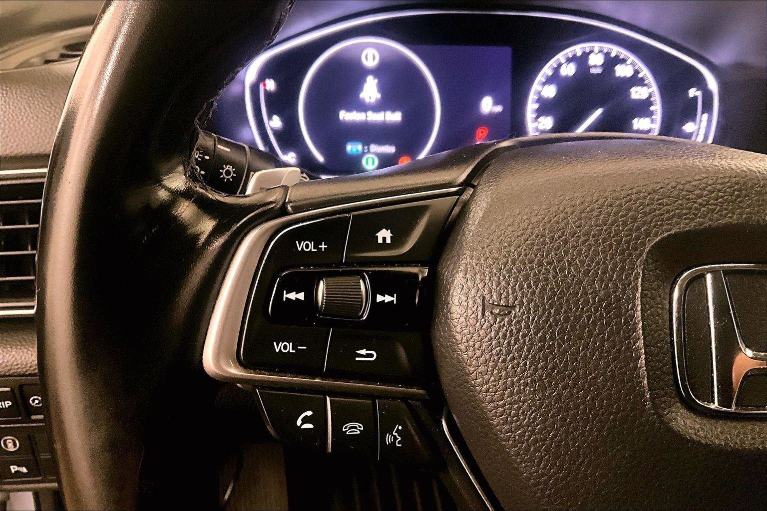 Used 2022 Honda Accord Touring image 17