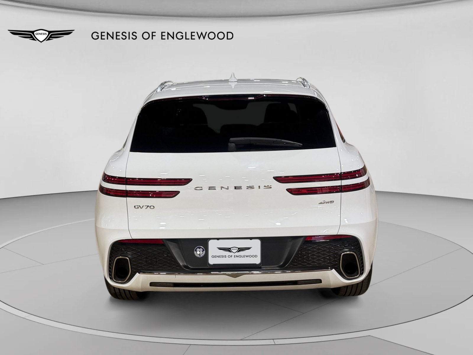 Used 2024 Genesis GV70 2.5T AWD/4WD image 10