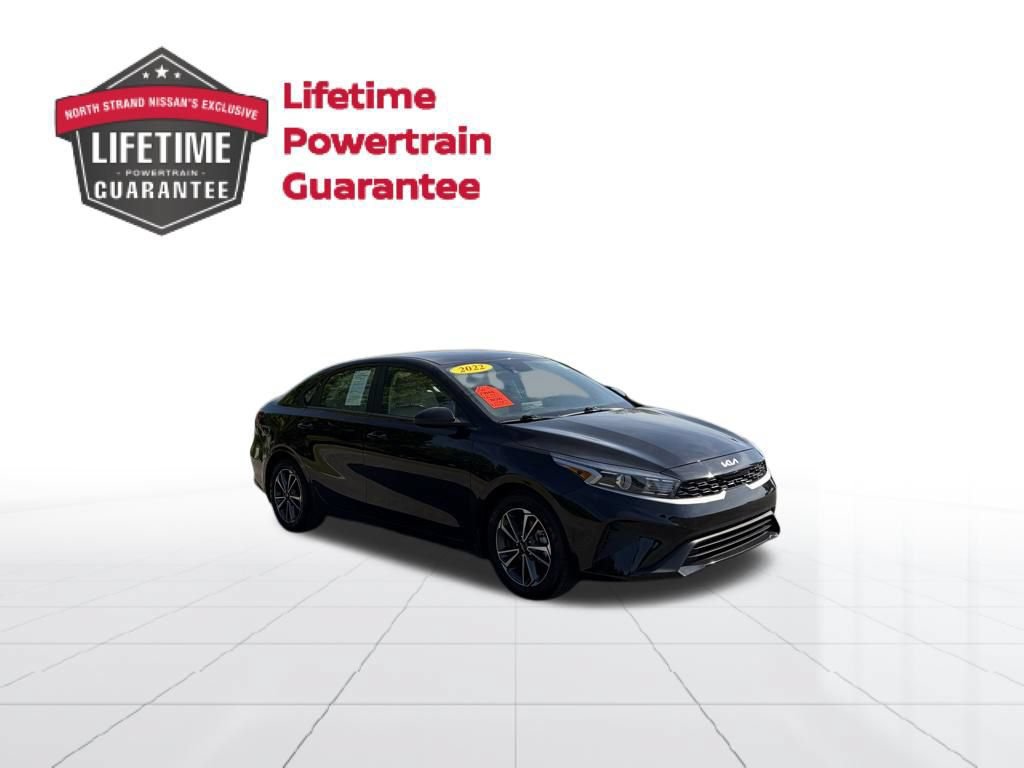 Used 2022 Kia Forte LXS FWD image 9