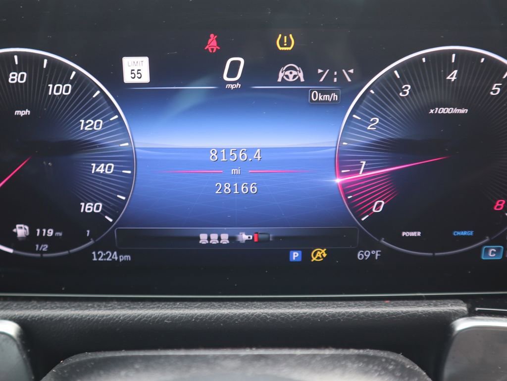 Certified 2025 Mercedes-Benz GLB 250 image 24