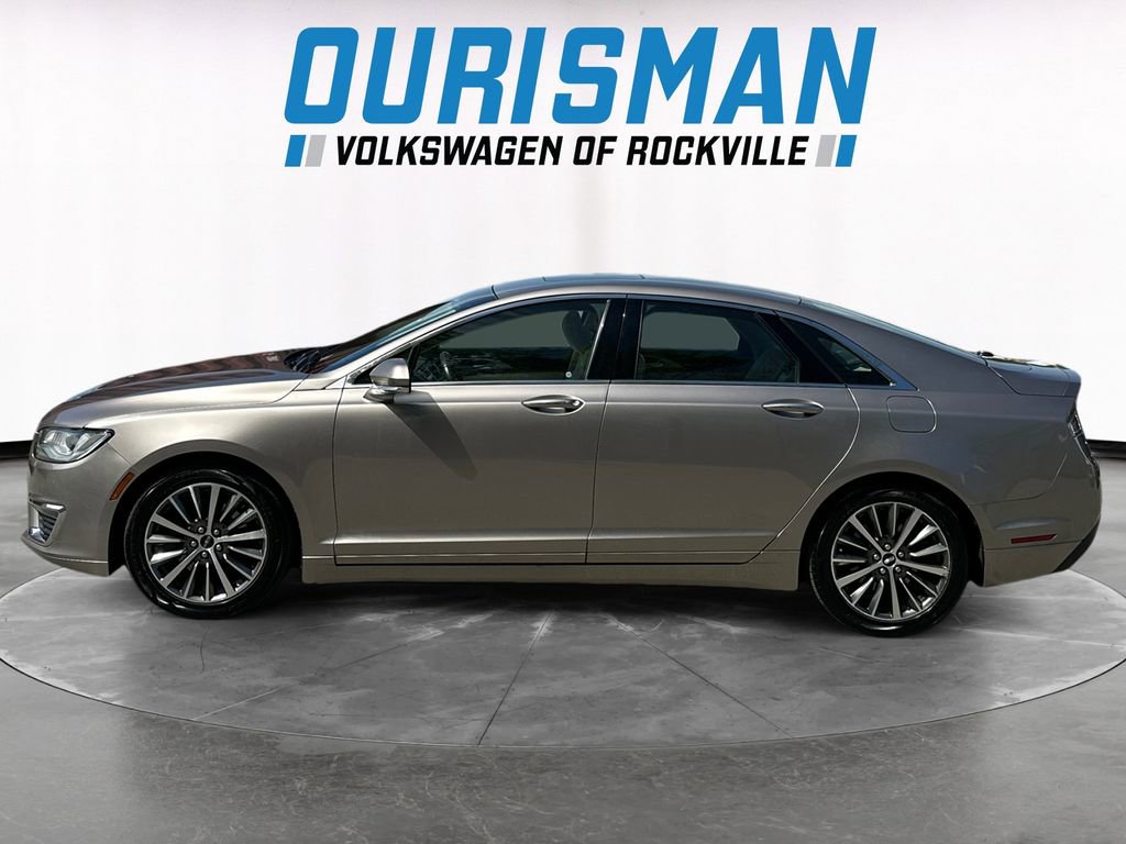 Used 2018 Lincoln MKZ Select w/ Select Plus Package AWD/4WD image 3