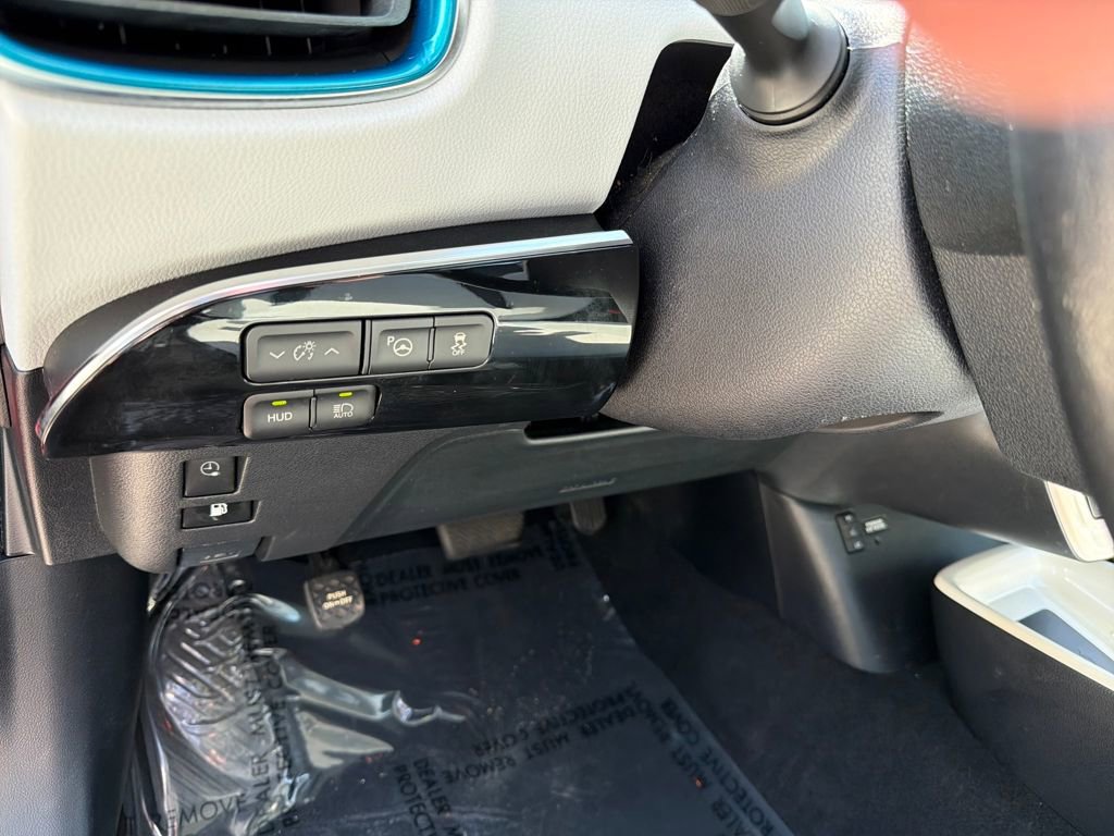 Used 2017 Toyota Prius Prime Plus image 45