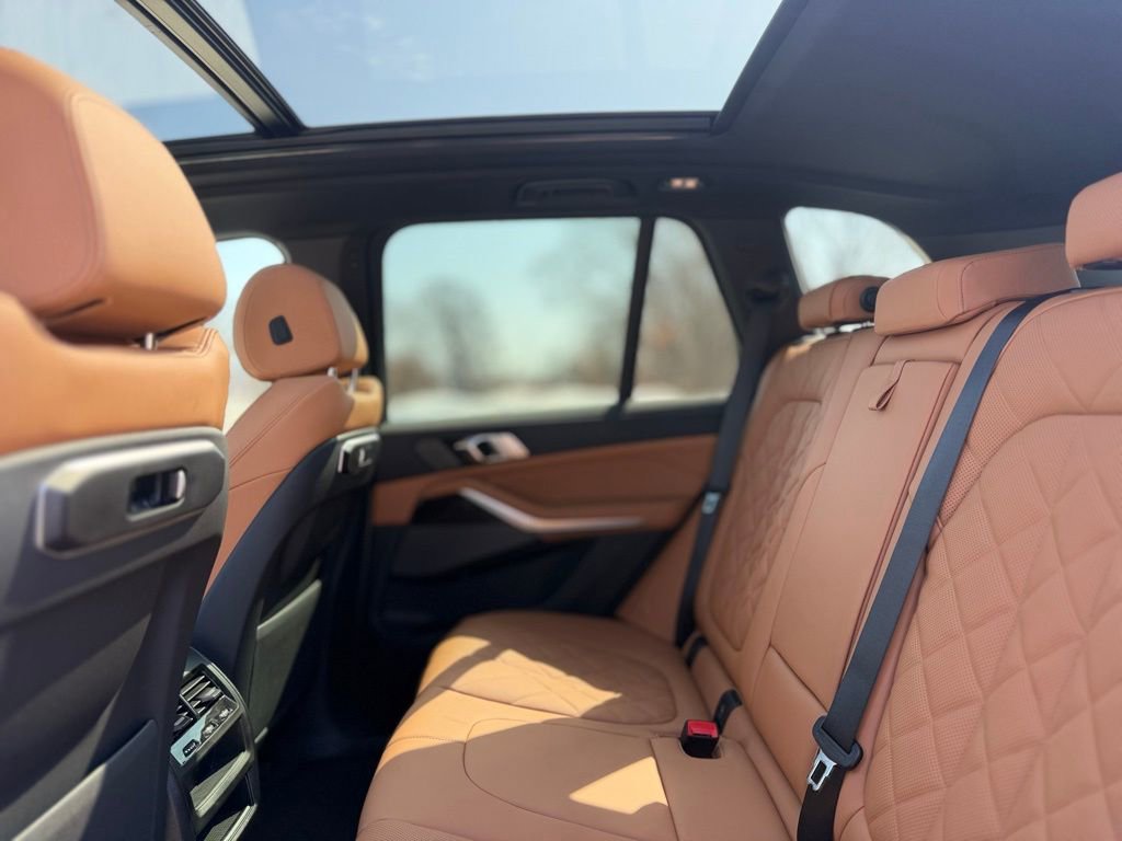 New 2026 BMW X5 xDrive40i w/ M Sport Package image 20