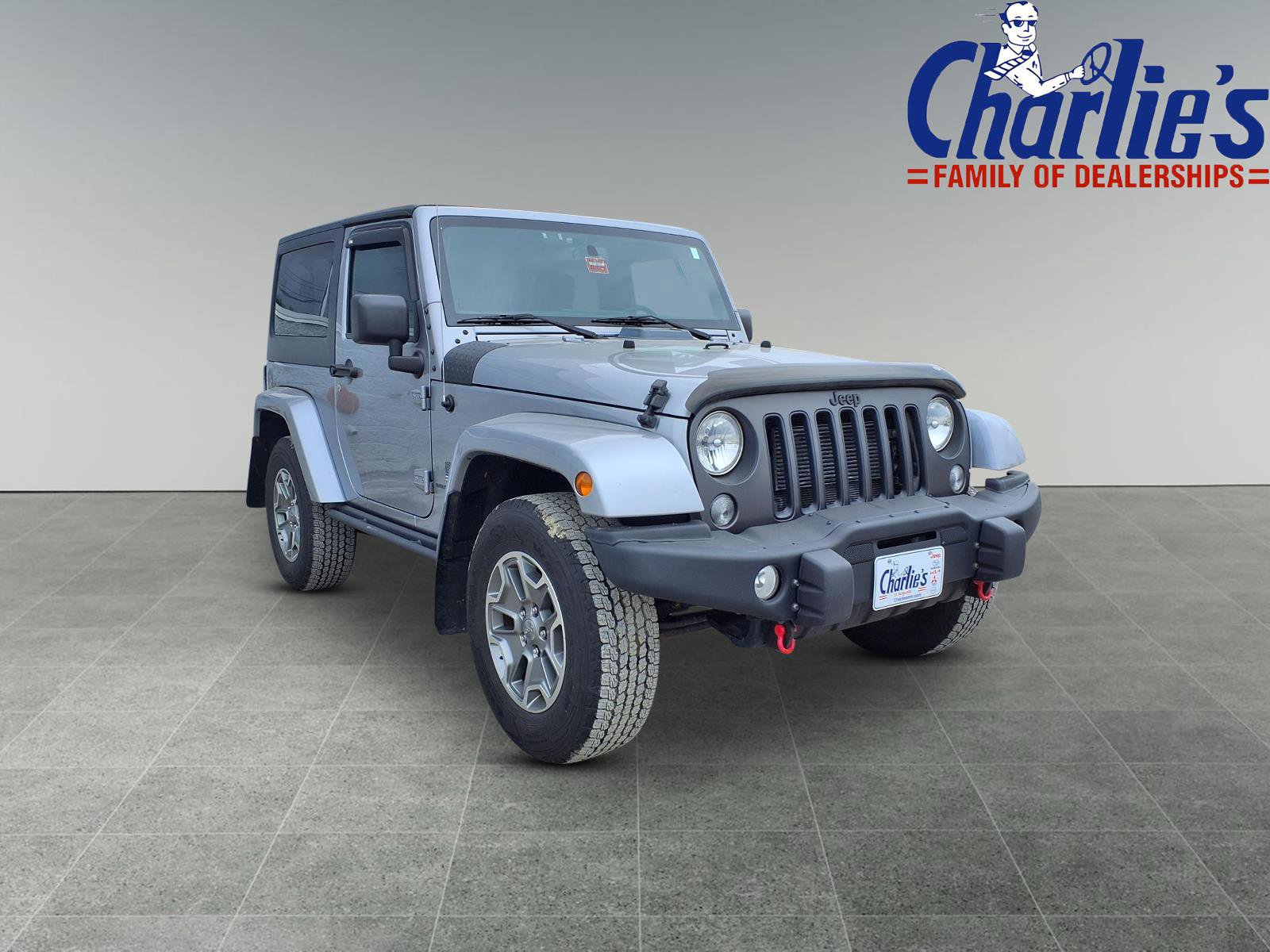 Used 2018 Jeep Wrangler Sport image 3