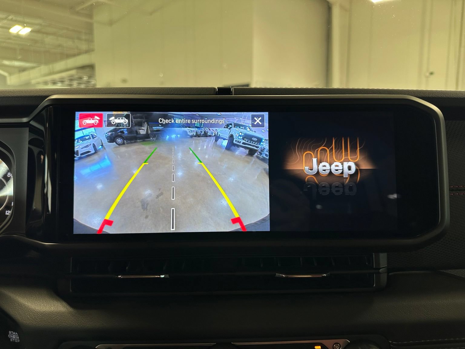Used 2024 Jeep Wrangler Unlimited Rubicon 392 AWD/4WD image 33