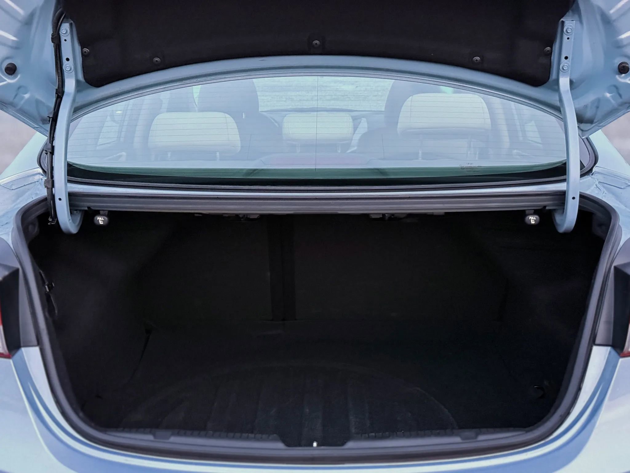 Used 2013 Hyundai Elantra GLS w/ Preferred Pkg FWD image 27