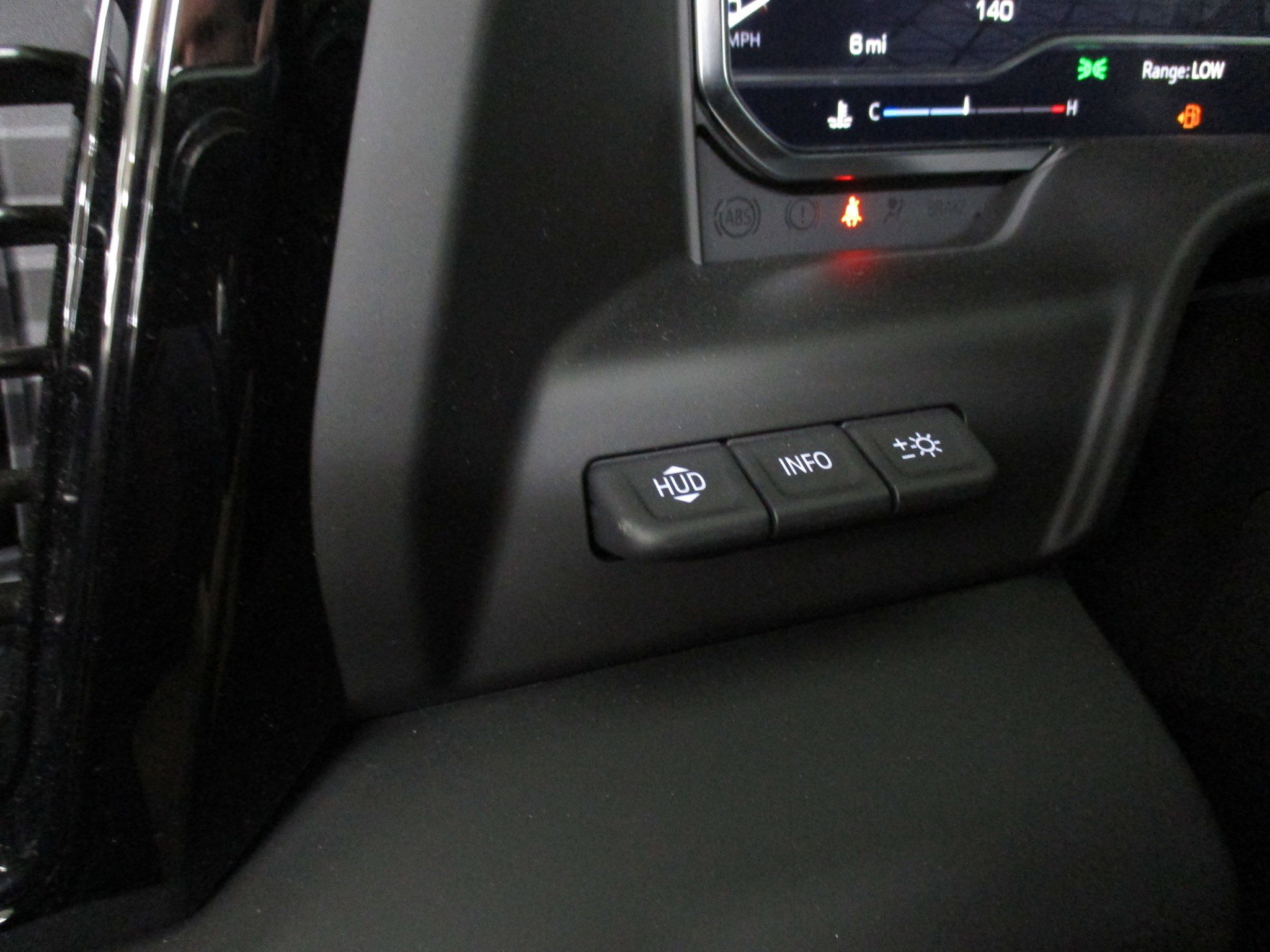 New 2025 GMC Sierra 2500 AT4 w/ Technology Package image 25