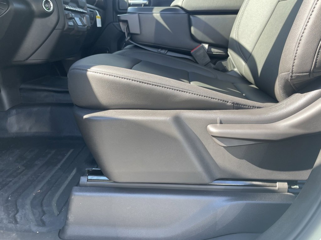 New 2025 GMC Sierra 2500 Pro w/ 1SA Pro Safety Plus Package image 25